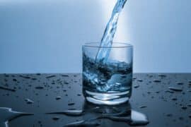Nawodniony organizm to zdrowy organizm! O tym, dlaczego picie wody jest tak ważne?   