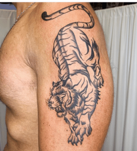 Tatuaż tygrys będacy symbolem siły