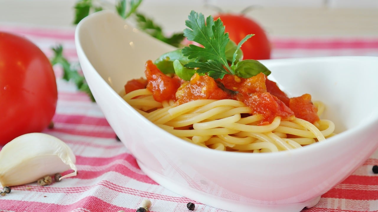Spaghetti z naturalnymi pomidorami
