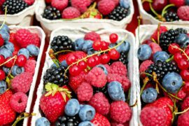 Owoce ekologiczne - czy naprawdę są zdrowsze, niż owoce konwencjonalne?
