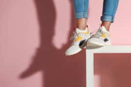 Buty sportowe damskie – jakie wybrać na co dzień?