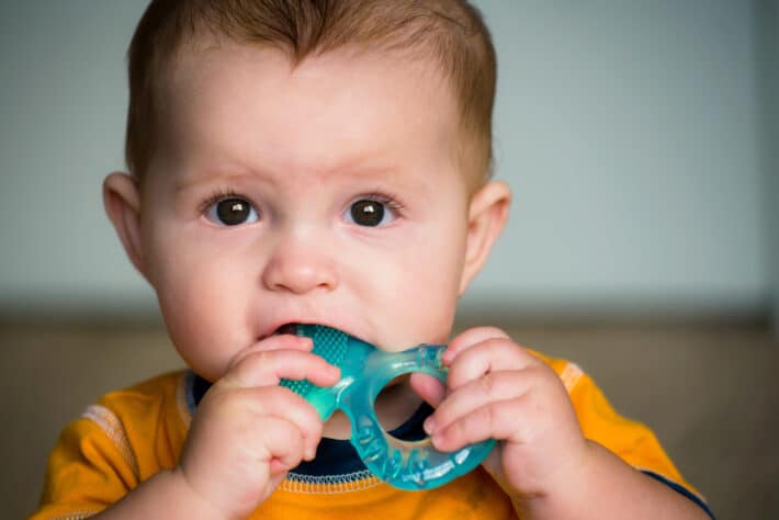 Dziecko podczas ząbkowania